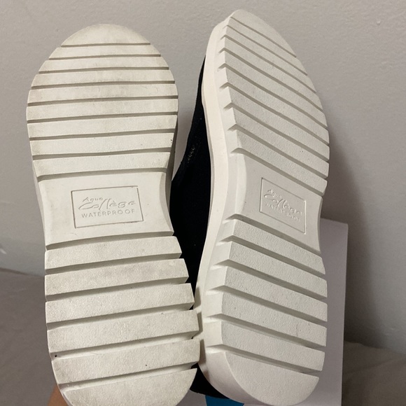 Aqua College suede shoes 8.5 - Picture 7 of 7